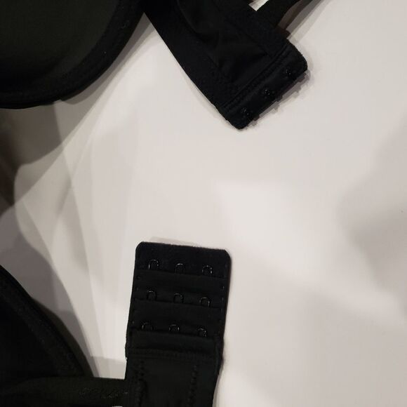 Aerie Wireless Lightly Lined Bra in Black - Picture 10 of 12